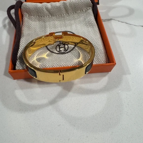 Hermès Clic Clac PM Bracelet - Picture 4 of 5